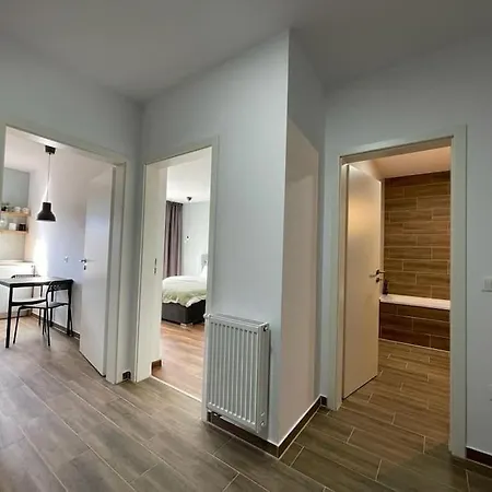 Apartment Minimalist 5 *
