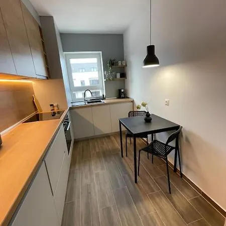 Minimalist 5 * Brasov